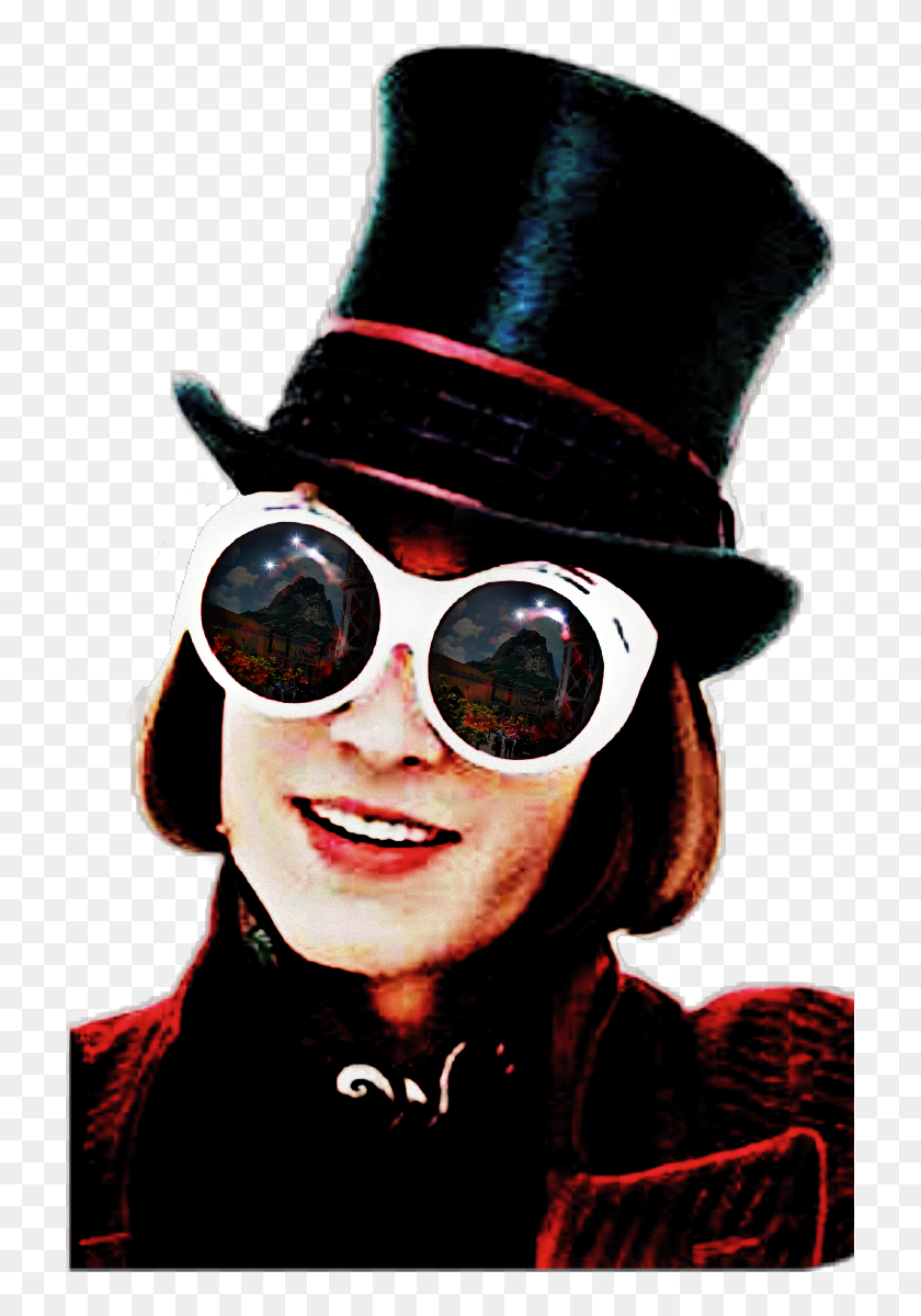 🎩🍫 #willywonka #smile #chocolate #wonka #johnnydepp #glasses •••• #Follow  this new page if you want more post of Willy Wonka!, By Willy wonka