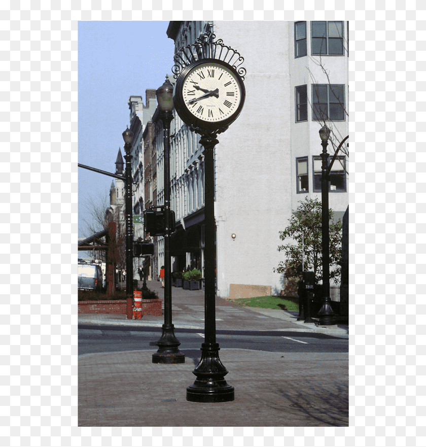 Street clock. Уличные часы на столбе. Столб с часами уличный. Часы на улице. Уличные часы с подсветкой.